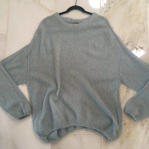 🩵 Free People ~ Oversized Blue Alpaca Sweater 🩵